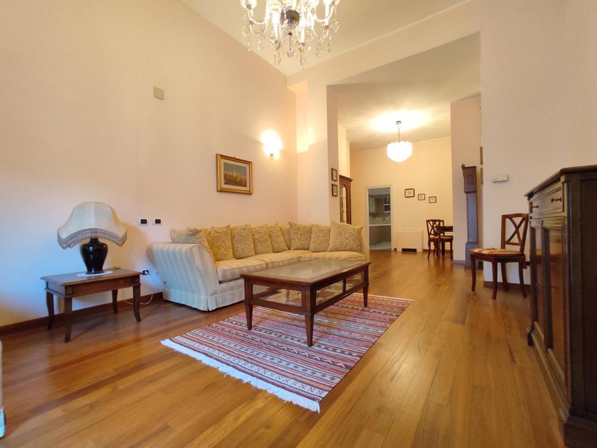 Castello Suite Turim Exterior foto
