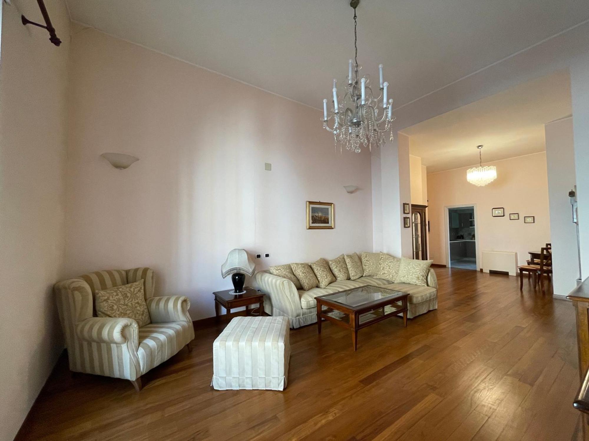 Castello Suite Turim Exterior foto